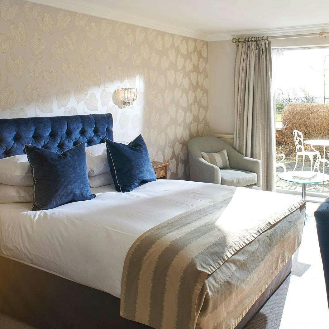 Hotel The Manor Elstree photo 1