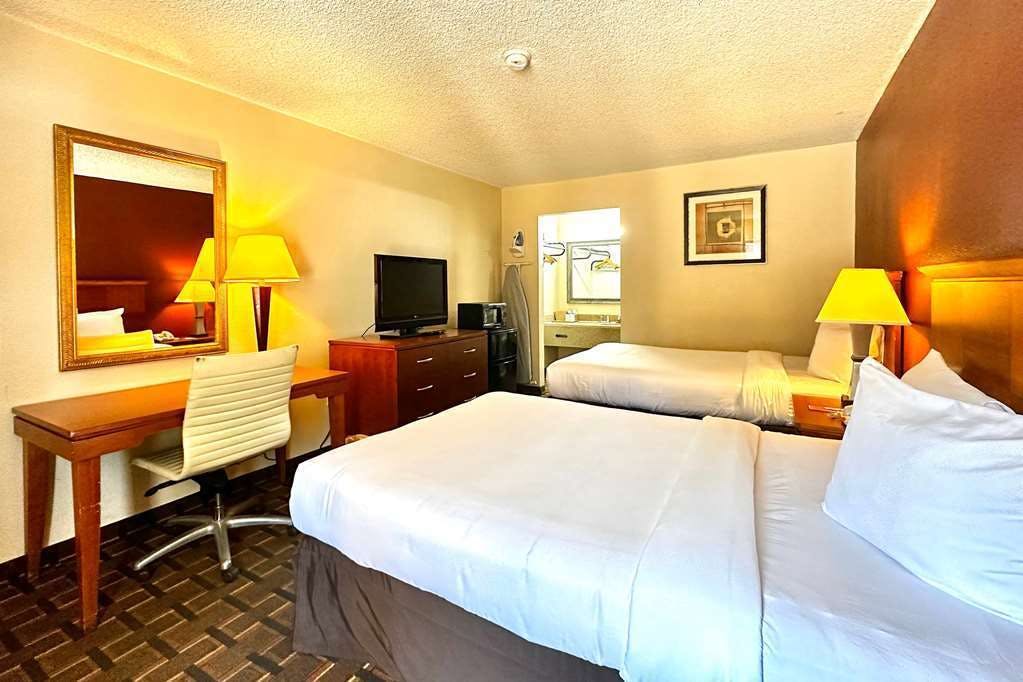 Hotel Days Inn & Suites by Wyndham Bossier City/Casino Area photo 5
