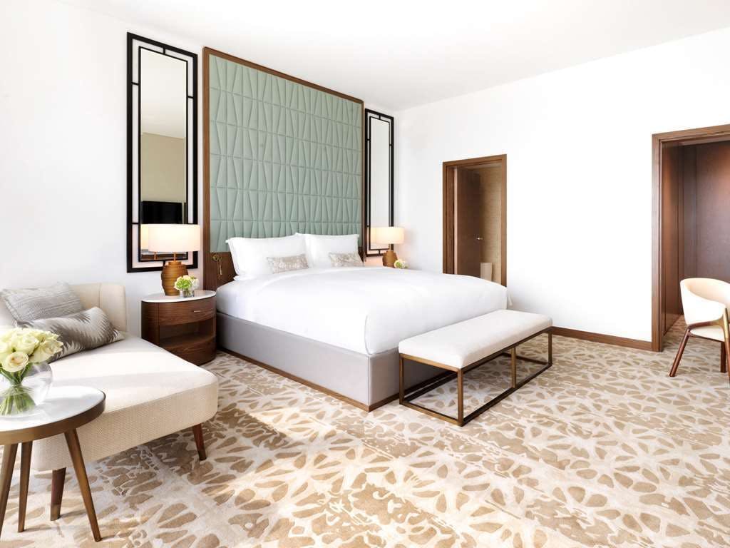 Hotel Sofitel Dubai The Obelisk photo 1