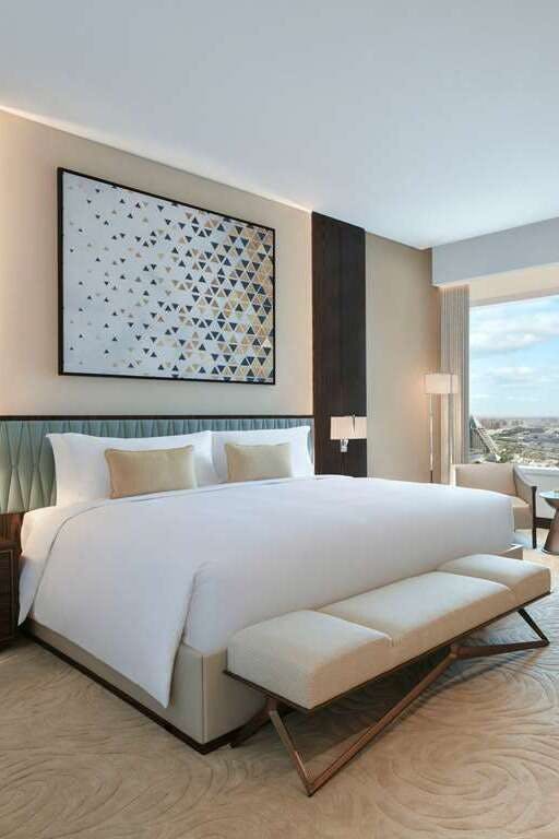 Hotel Sofitel Dubai The Obelisk photo 4