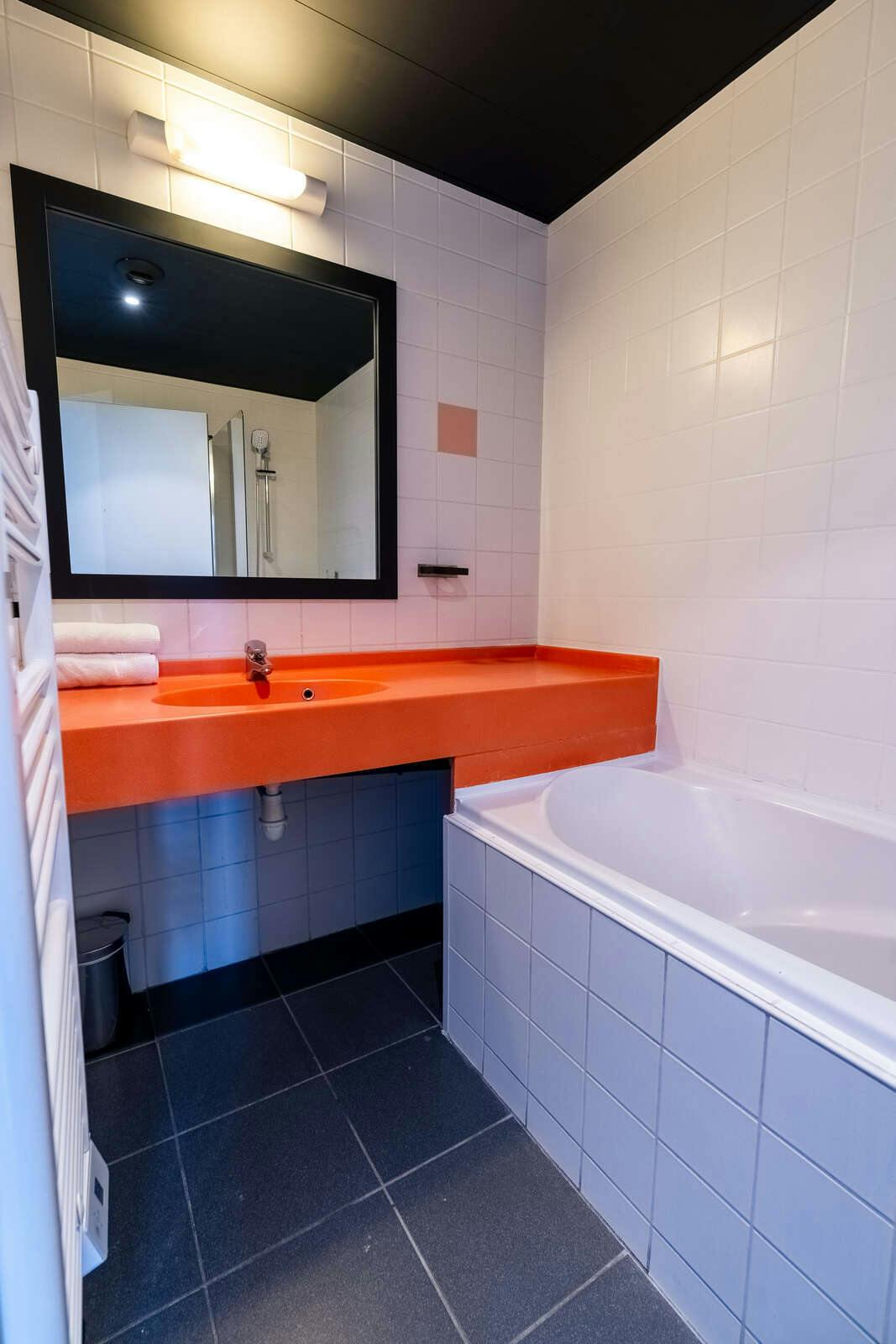 Hotel Cowool Lille Villeneuve D'Ascq photo 4