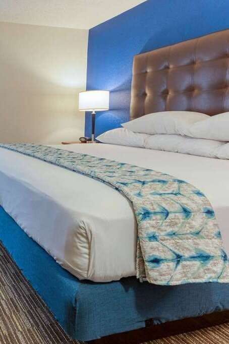 Hotel Heritage Inn & Suites St. Louis/Fenton, Trademark by Wyndham photo 2
