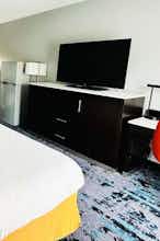 Hotel Hawthorn Chambersburg photo 4