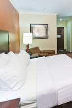 Hotel Wyndham Lake Charles photo 1