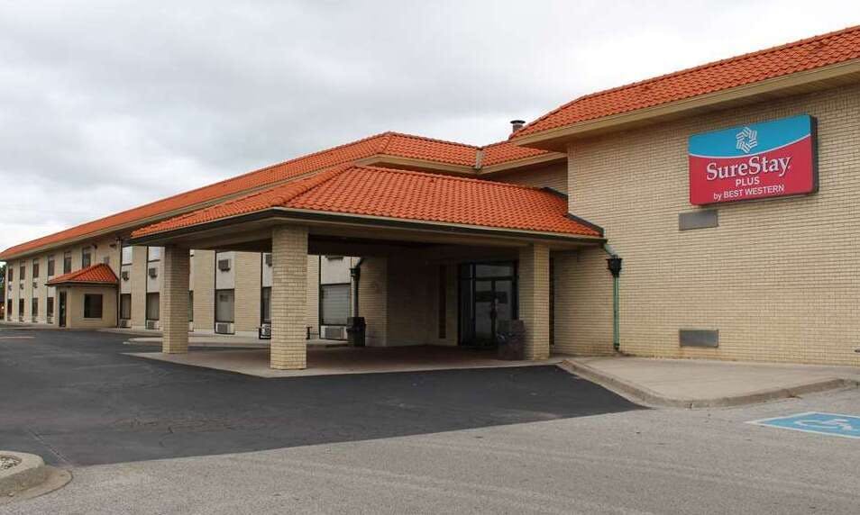 Sure Stay Plus By Best Western Windsor