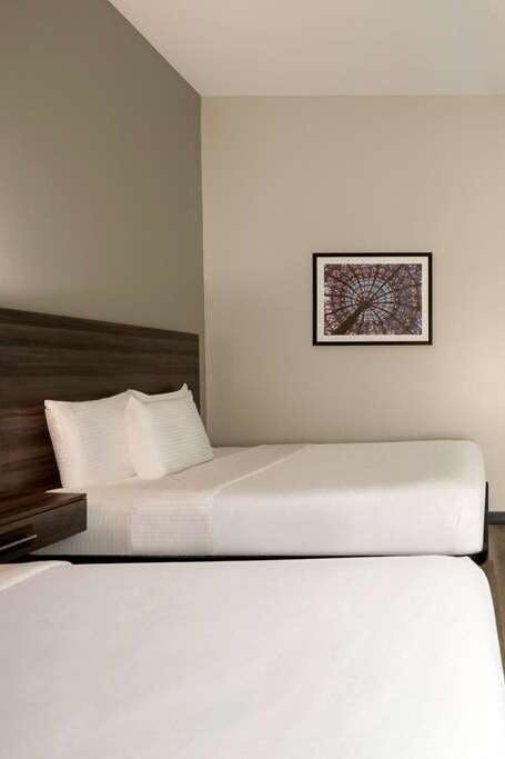 Hotel La Quinta Inn & Suites by Wyndham Gonzales LA photo 4