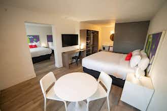 Hotel Baymont by Wyndham Jacksonville Airport photo 3