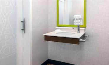 Hotel Hampton Inn Coventry - Warwick Area photo 3