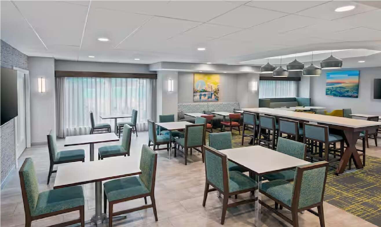 Hotel Hampton Inn Coventry - Warwick Area photo 5