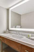 Hotel Hilton Phoenix Tapatio Cliffs Resort photo 5