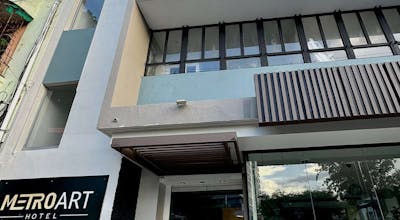 MetroArt Hotel