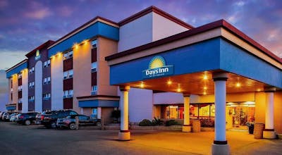 Days Inn & Conference Centre by Wyndham Camrose Norsemen