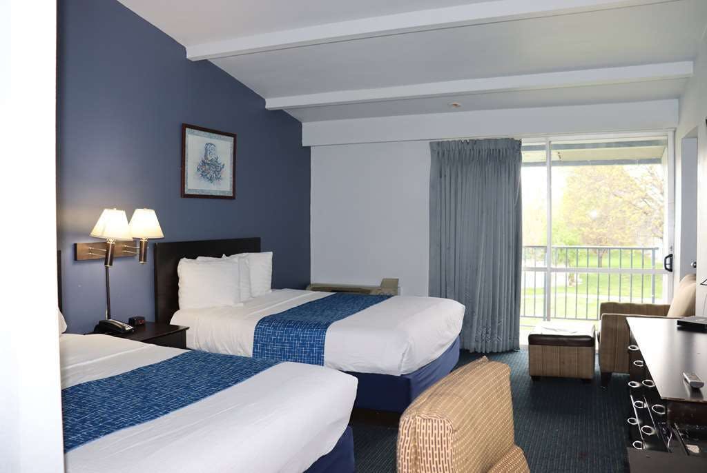 Hotel Travelodge Milwaukee photo 3