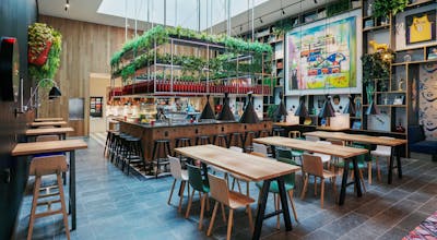 citizenM Los Angeles Downtown