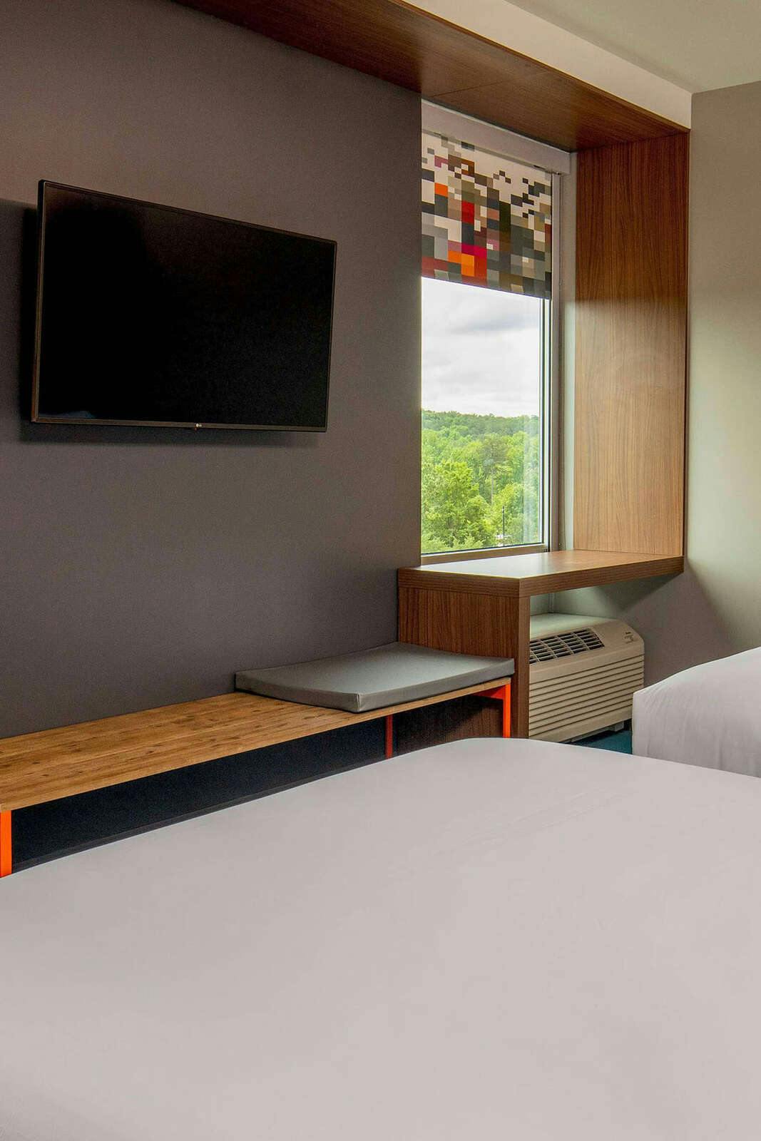 Hotel Aloft Alpharetta photo 2