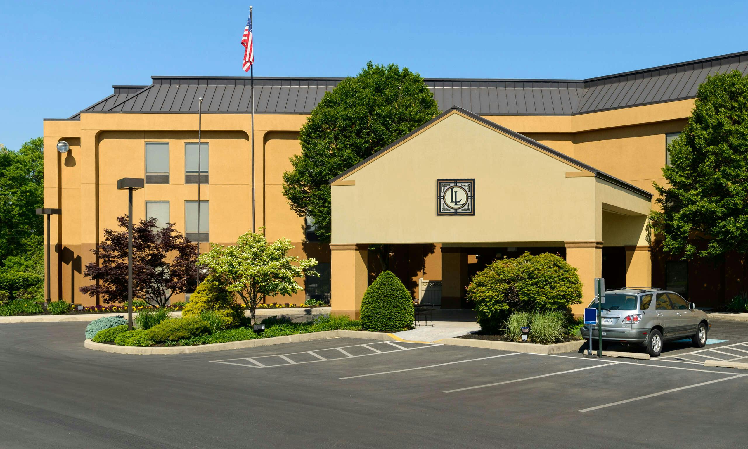 Larkspur Select Carlisle