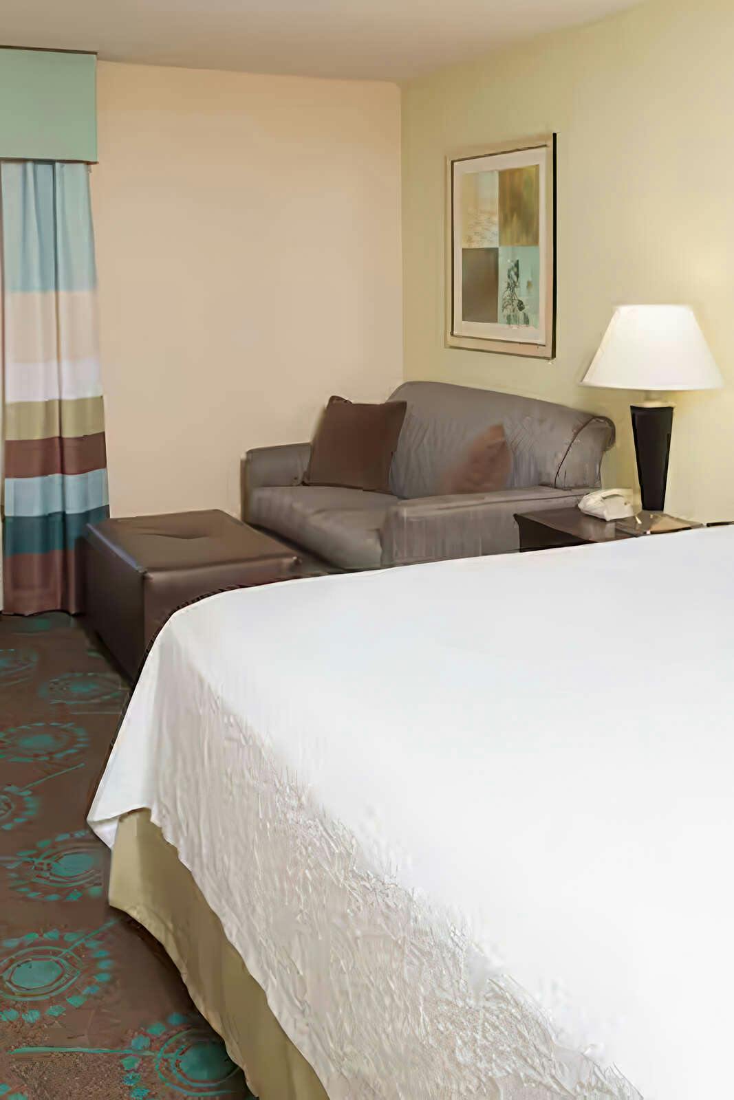 Hotel Larkspur Landing South Bend photo 3