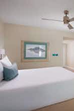 Hotel Sunseeker Resort Florida Gulf Coast, Curio by Hilton photo 1
