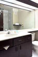 Hotel Sojourn Suites Portland Airport photo 4