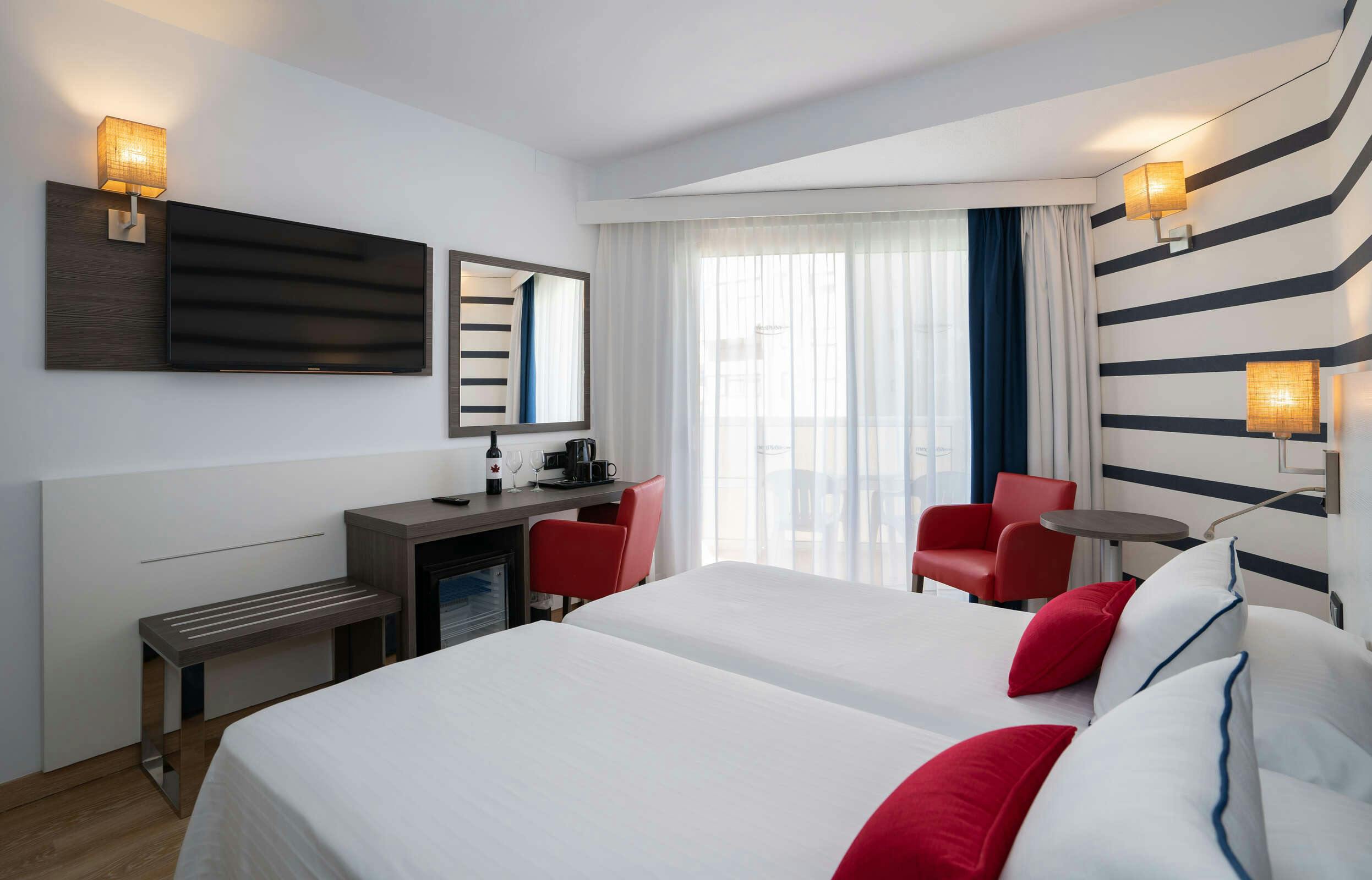 Hotel Medplaya Hotel Riudor photo 2