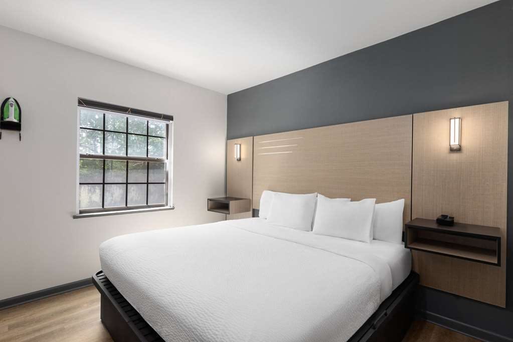 Hotel Ramada Studio Suites Dothan photo 1