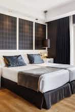 Hotel Catalonia Reina Victoria photo 4