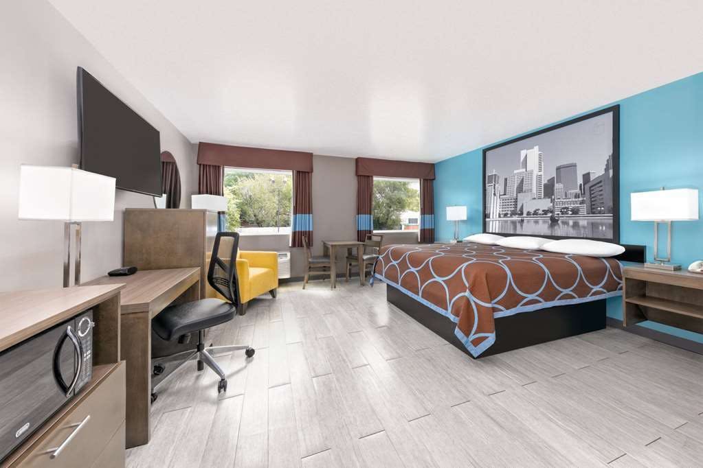 Hotel Super 8 Waxahachie TX photo 5