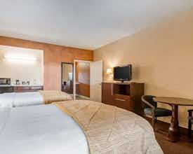 Hotel Quality Inn & Suites Ridgeland photo 5