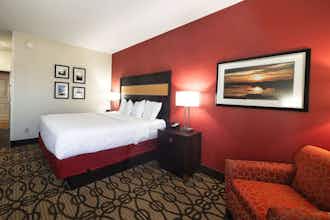 Hotel La Quinta IS Starkville at MSU photo 5