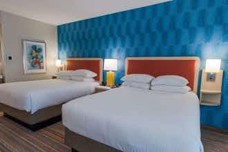 Hotel Howard Johnson Anaheim WaterPG photo 5