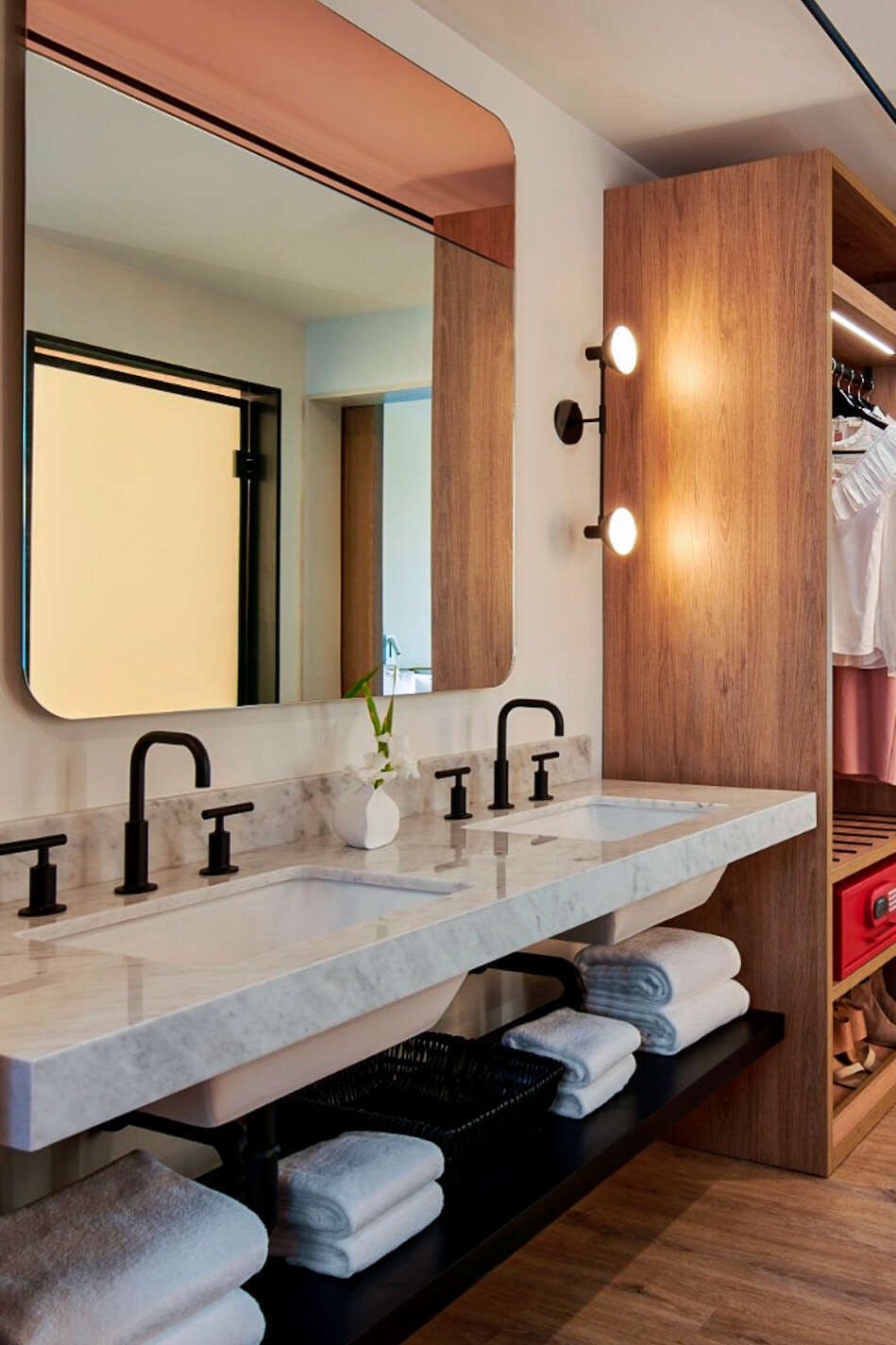 Hotel Virgin Hotels Nashville photo 2