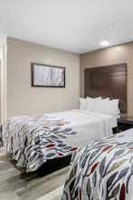 Hotel Red Roof Inn & Suites Clinton, MS photo 2
