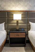 Hotel The Bee Hotel photo 2