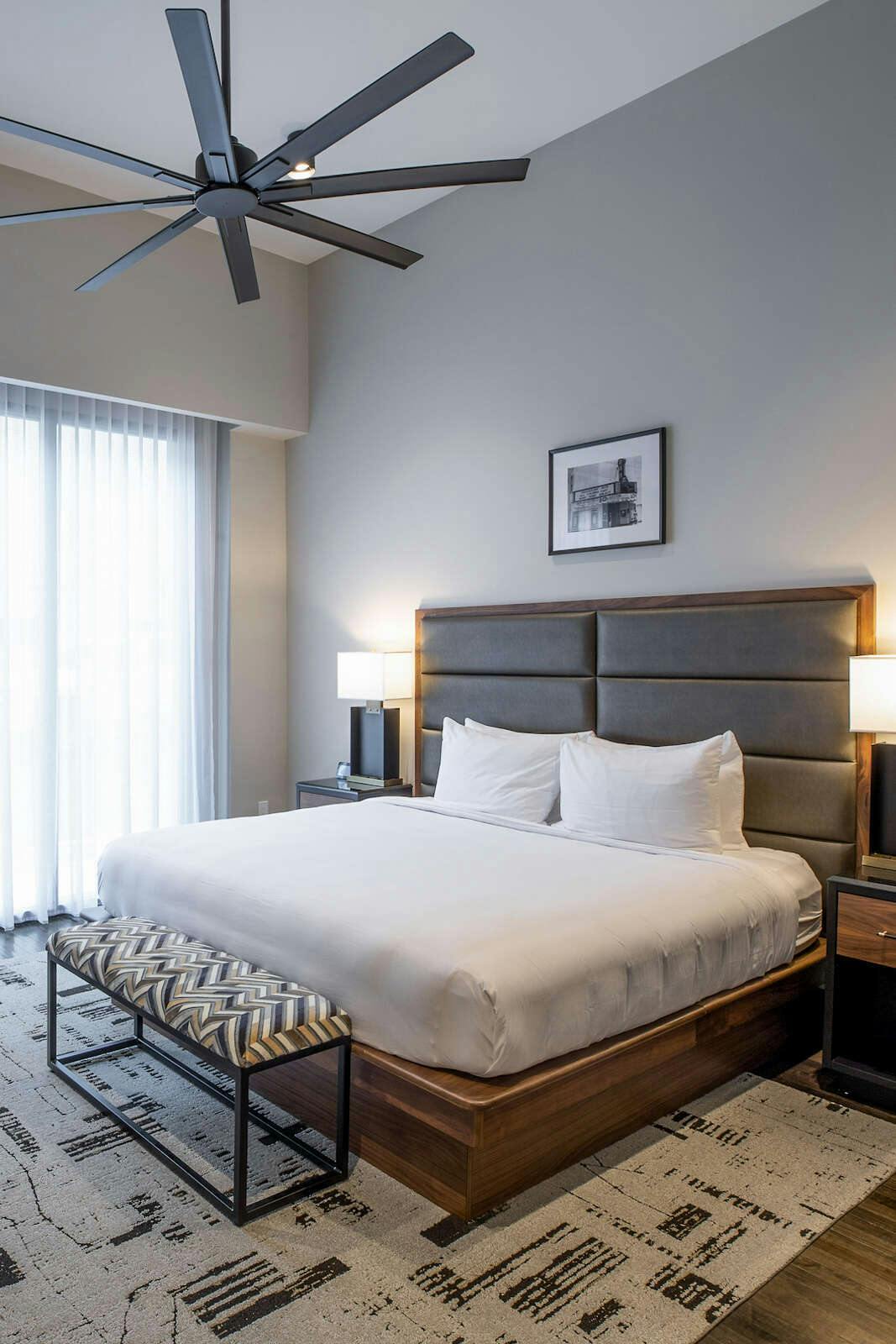 Hotel The Bee Hotel photo 1