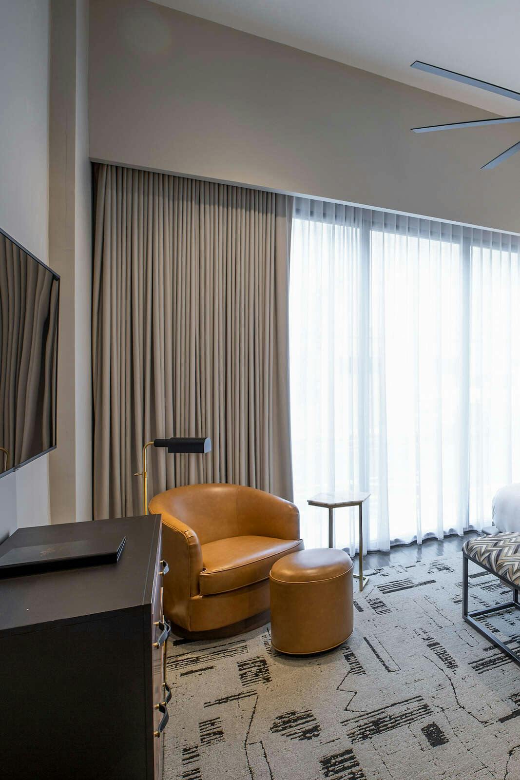 Hotel The Bee Hotel photo 4