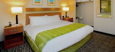 Barclay Towers Suites