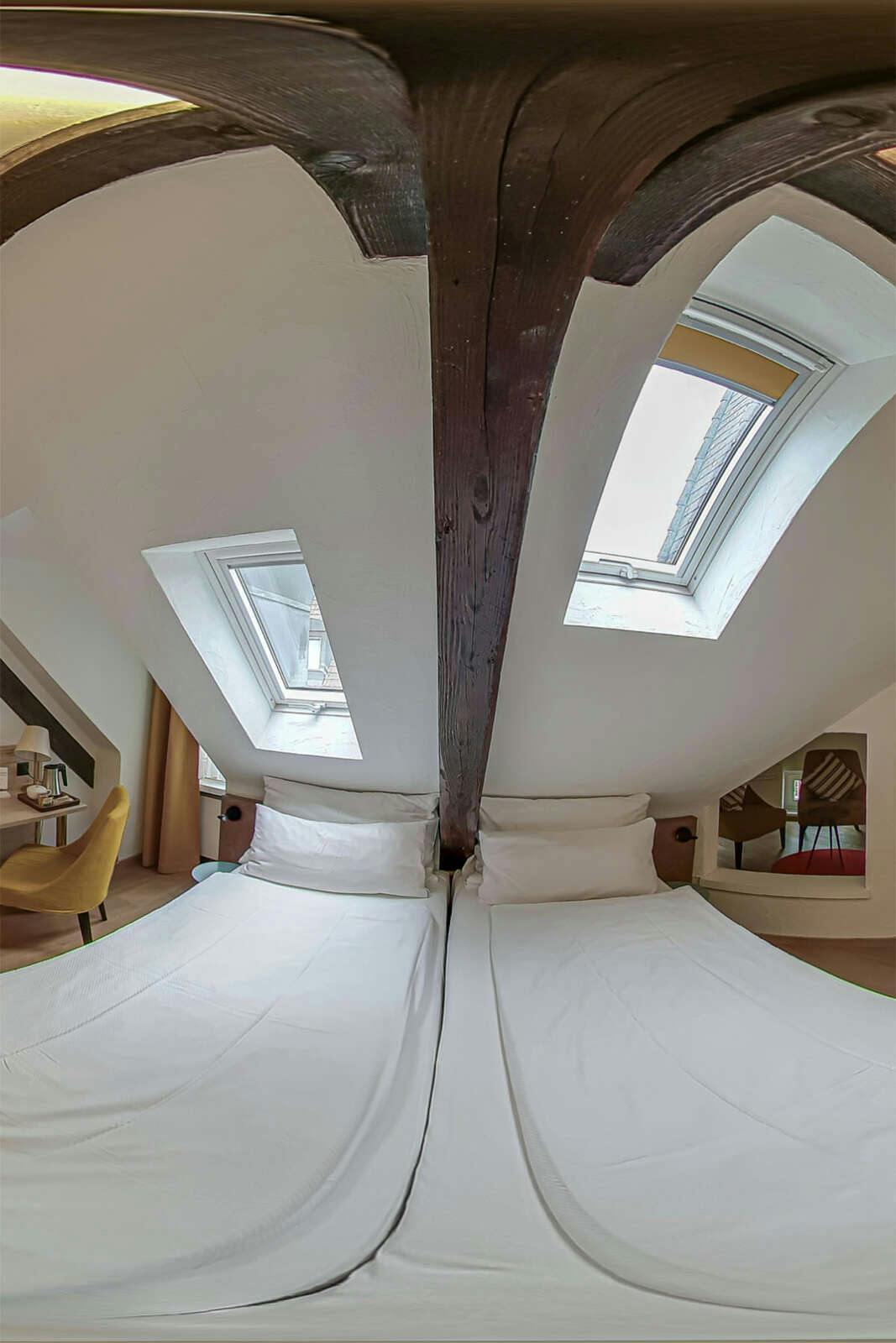 Hotel Boutique Hotel PLATZHIRSCH- lifestyle am Hirschenplatz photo 4