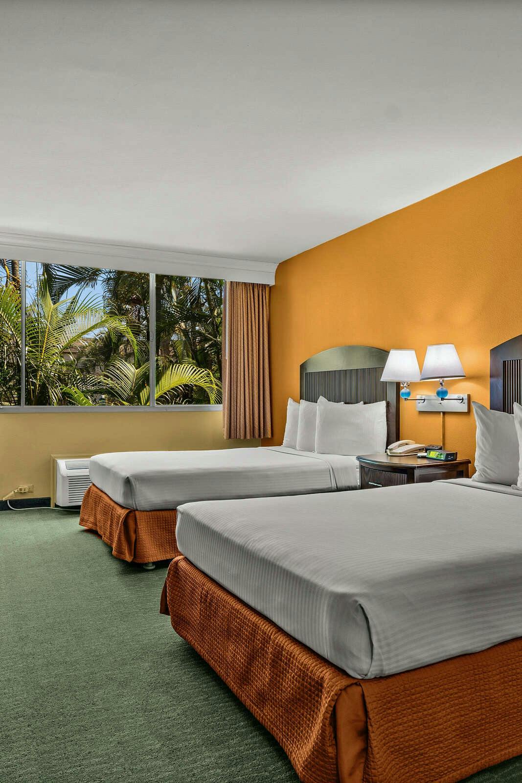 Hotel Airport Honolulu Trademark photo 2