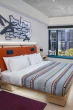 Hotel Moxy Miami Wynwood photo 3