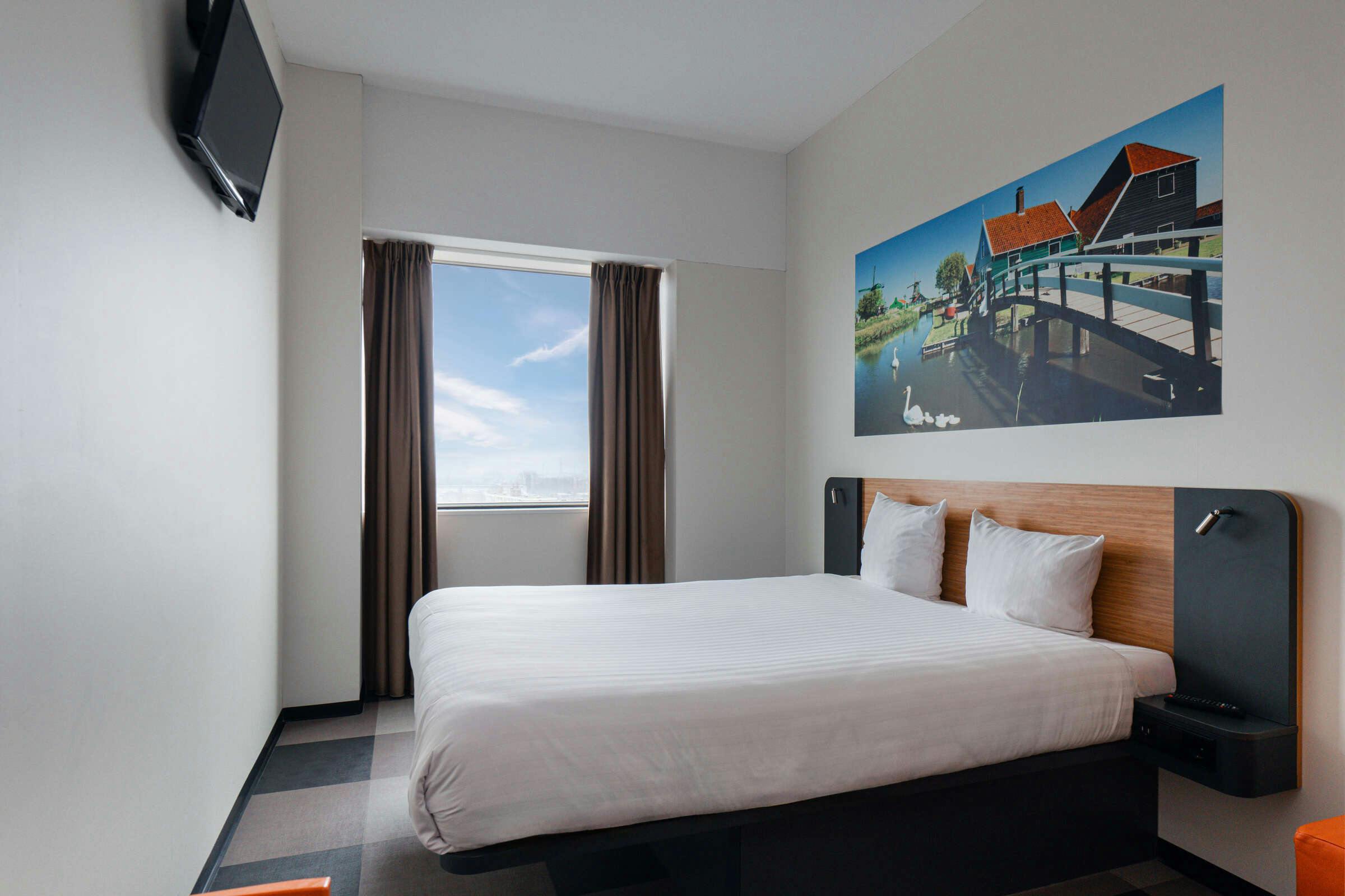 Hotel Easyhotel Amsterdam Zaandam photo 3
