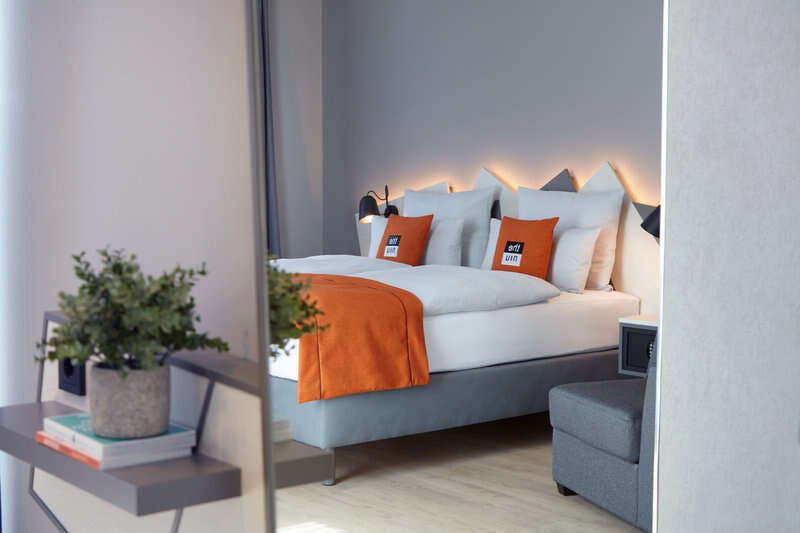 Hotel Holiday Inn The Niu, Hub Dusseldorf Messe photo 3