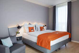 Hotel Holiday Inn The Niu, Hub Dusseldorf Messe photo 4