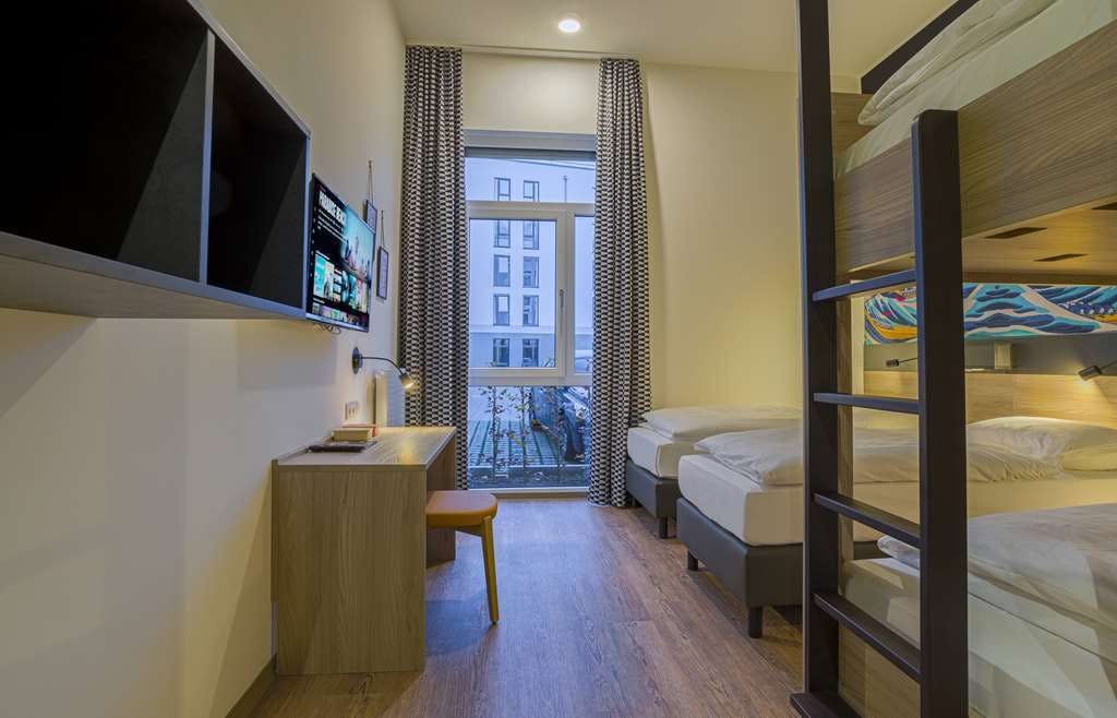 Hotel Ramada Encore by Wyndham Munich Messe photo 2