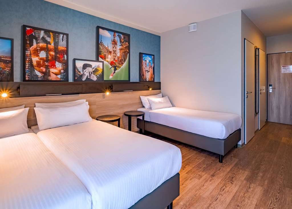 Hotel Ramada Encore by Wyndham Munich Messe photo 3