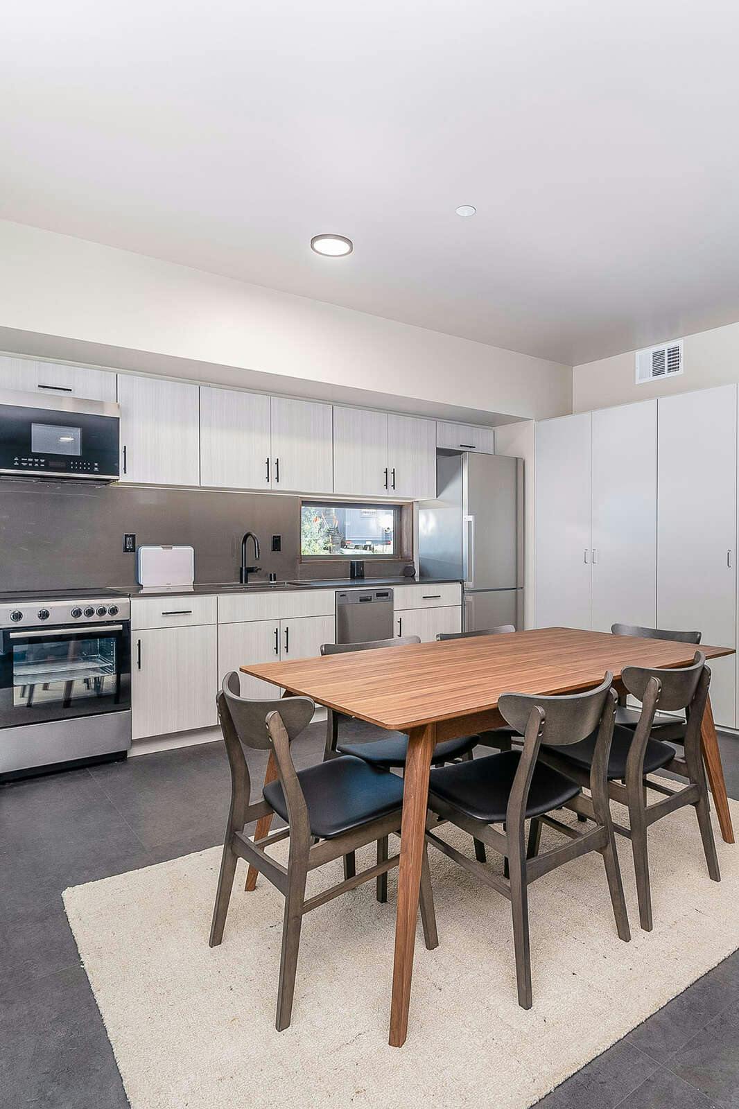 Hotel City24 Hotel photo 4