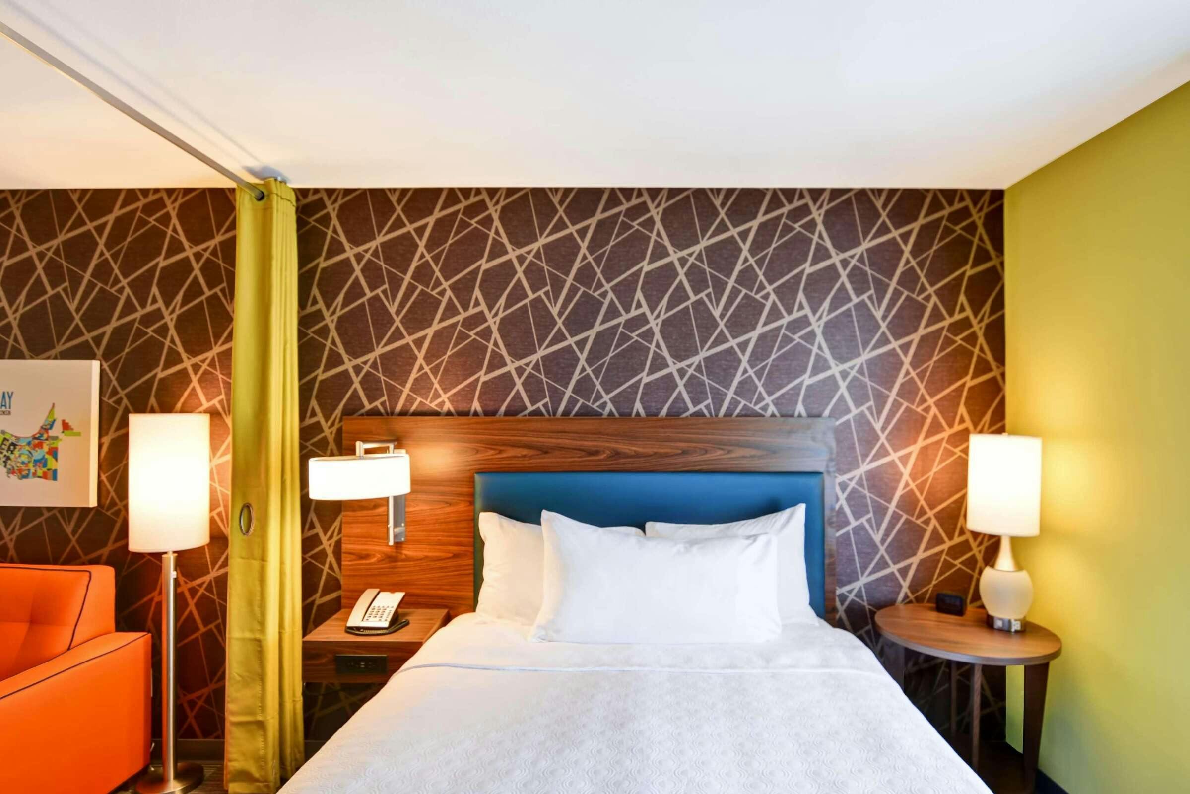 Hotel Home2 Suites by Hilton Green Bay photo 3