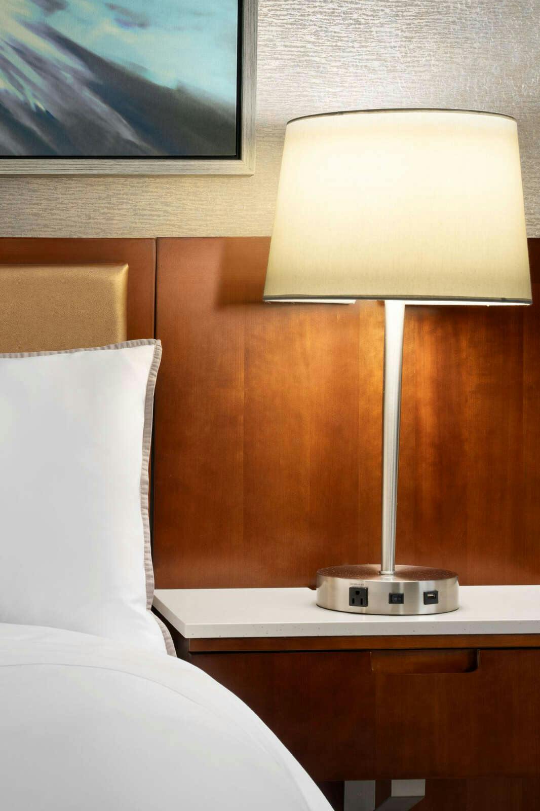 Hotel The Westin Chicago Northwest photo 3