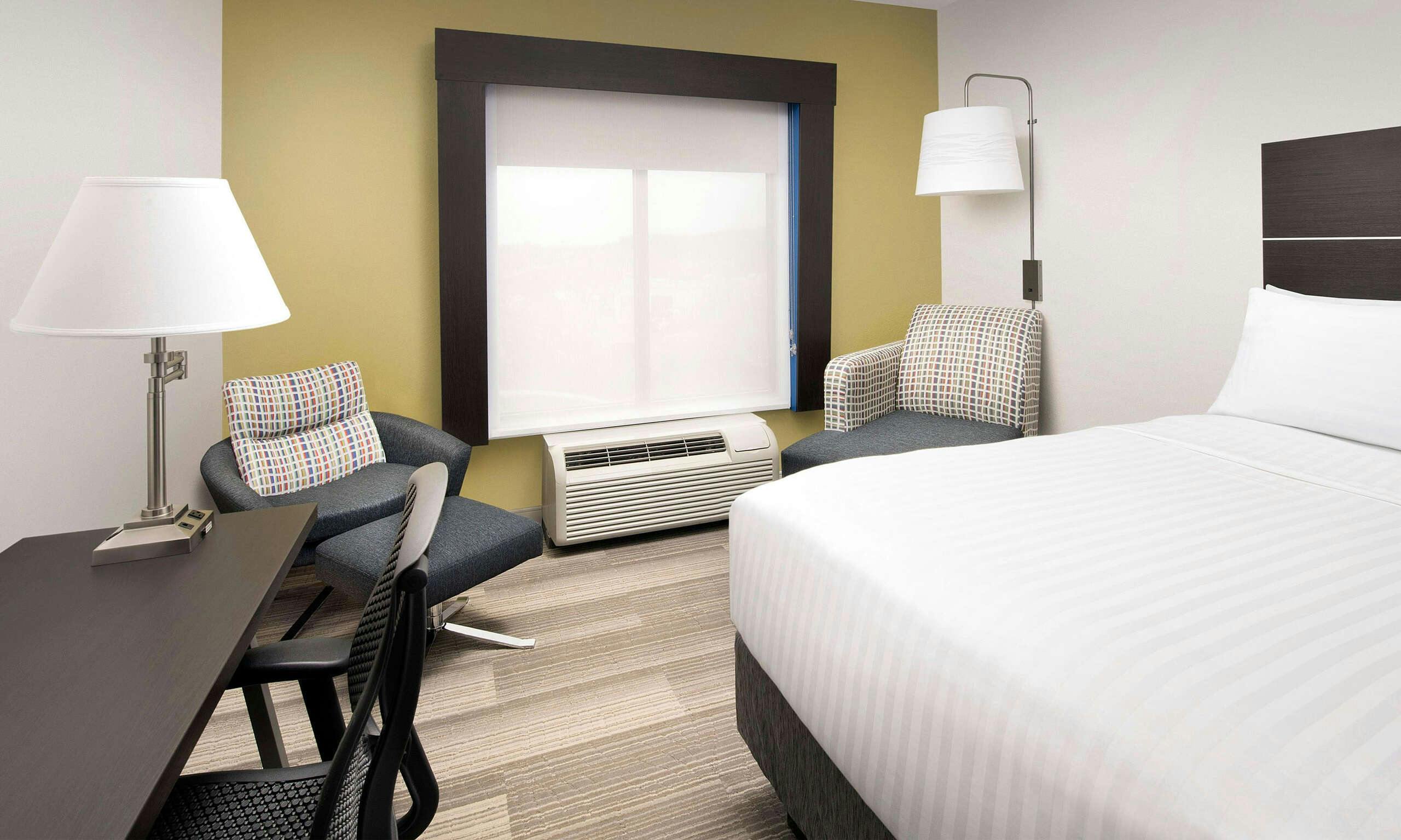 Holiday Inn Express Knoxville-Strawberry Plains, by IHG Hotel