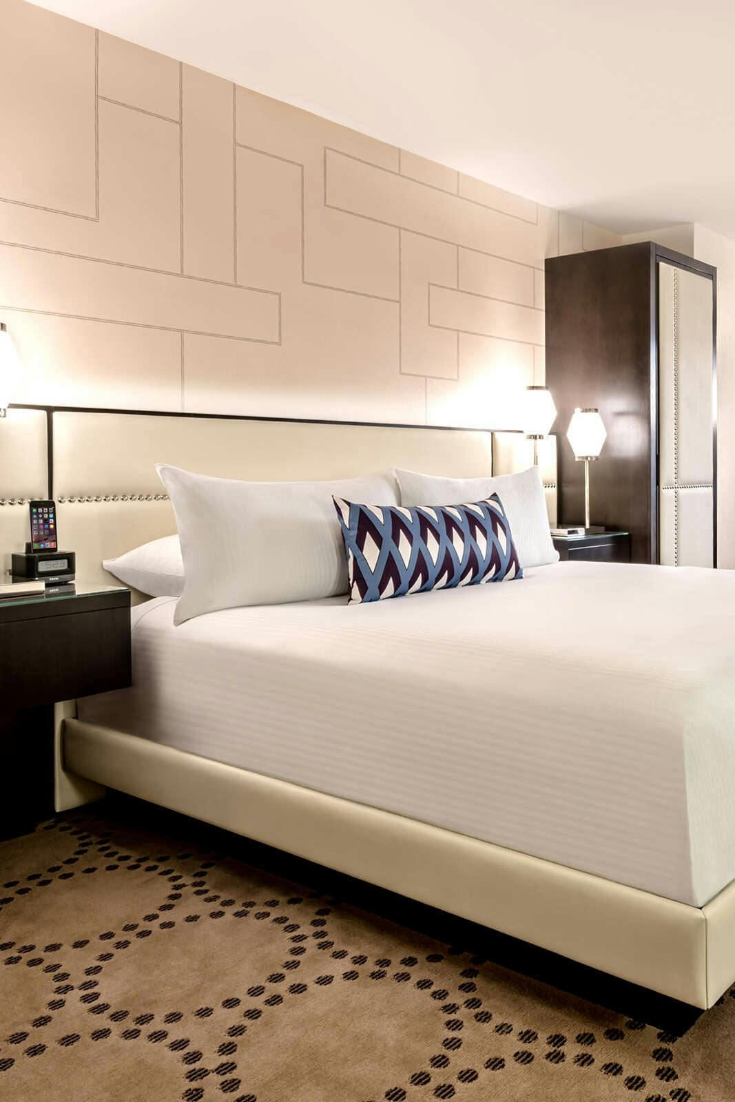 Hotel Harrah’s Las Vegas – A Caesars Rewards Destination photo 2