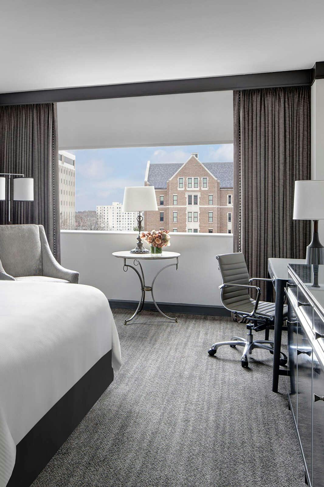 Hotel Loews Nashville Hotel at Vanderbilt Plaza photo 4